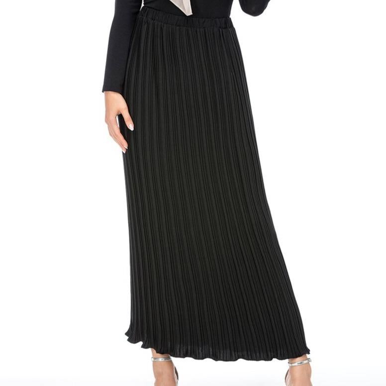 pleated maxi skirt