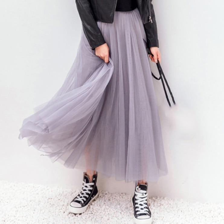 Valenzora | Stylish pleated tulle skirt