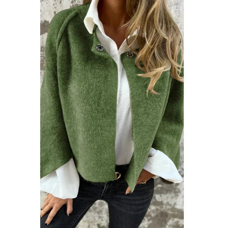 – Stylish mid-length jacket