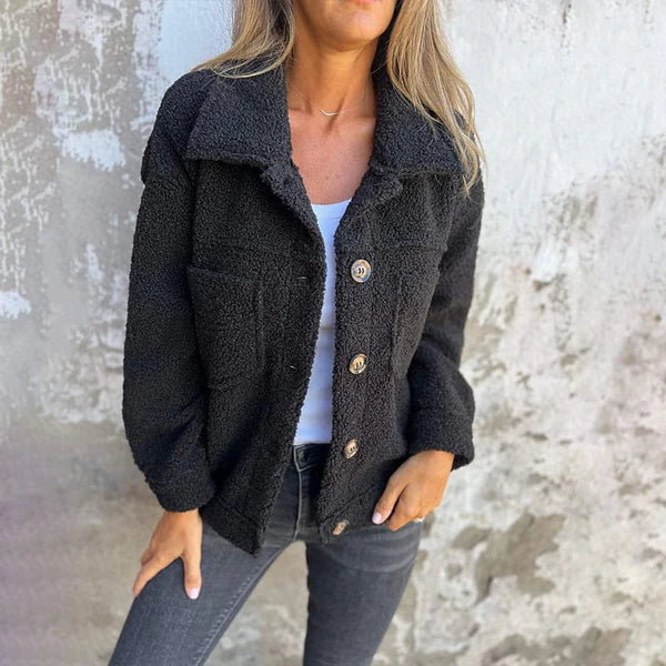 Valenzora | Kurze Jacke mit Wollrevers