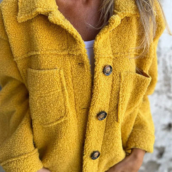 Valenzora | Elegante Kurzjacke aus Wolle mit Revers