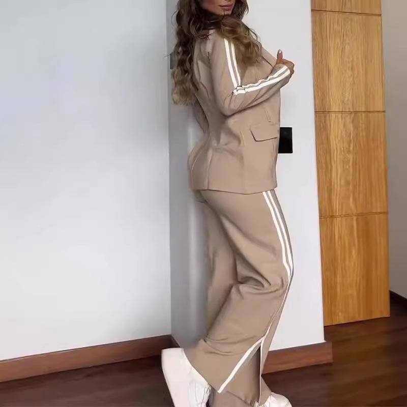 Valenzora | Blazer with notched lapels and wide-leg trousers set