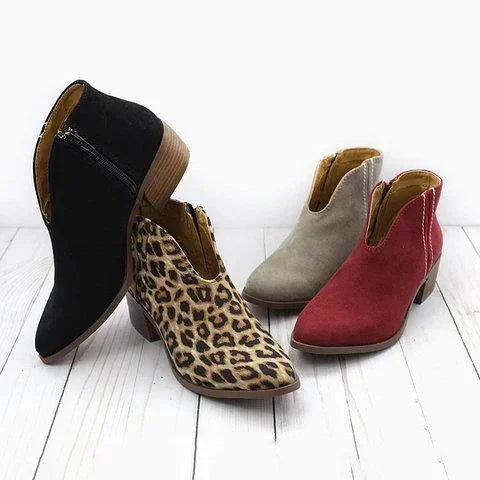Valenzora | Damen-Wildleder-Stiefeletten mit niedrigem Blockabsatz, V-förmigem Design, Reißverschluss