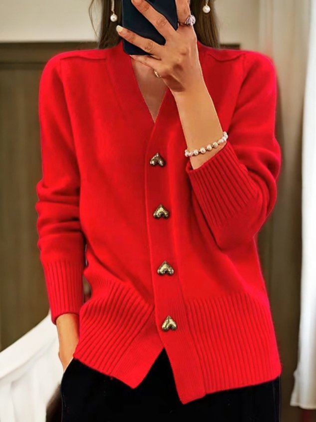 Valenzora | Stylish V-neck cardigan with buttons