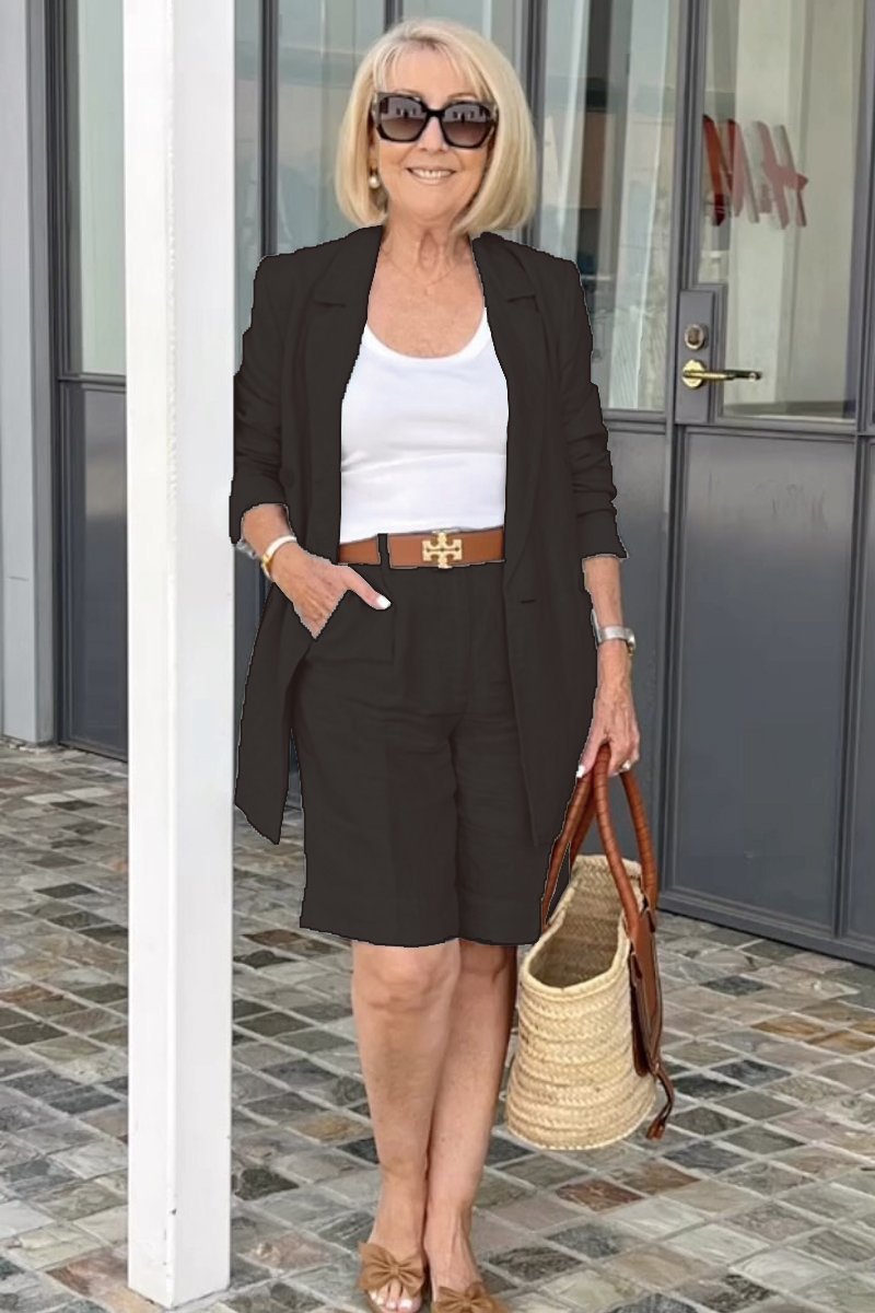 Valenzora | Luftiges Set aus Blumenjacke & Shorts