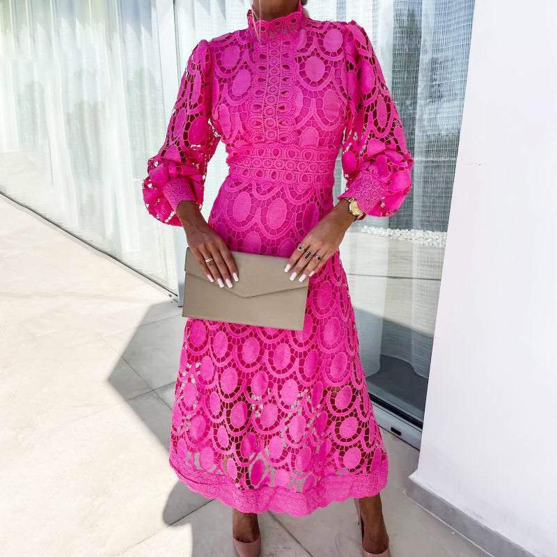 Valenzora | Timeless spring dress with delicate details