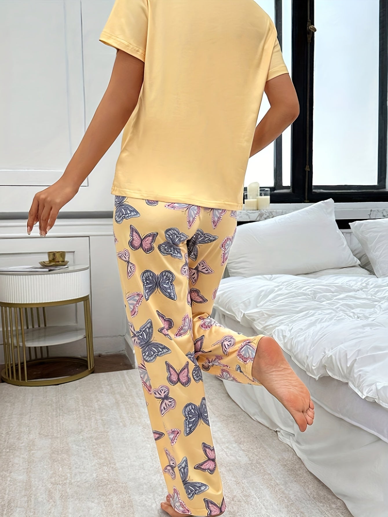 Valenzora | Legend Butterfly Print Nightwear Set