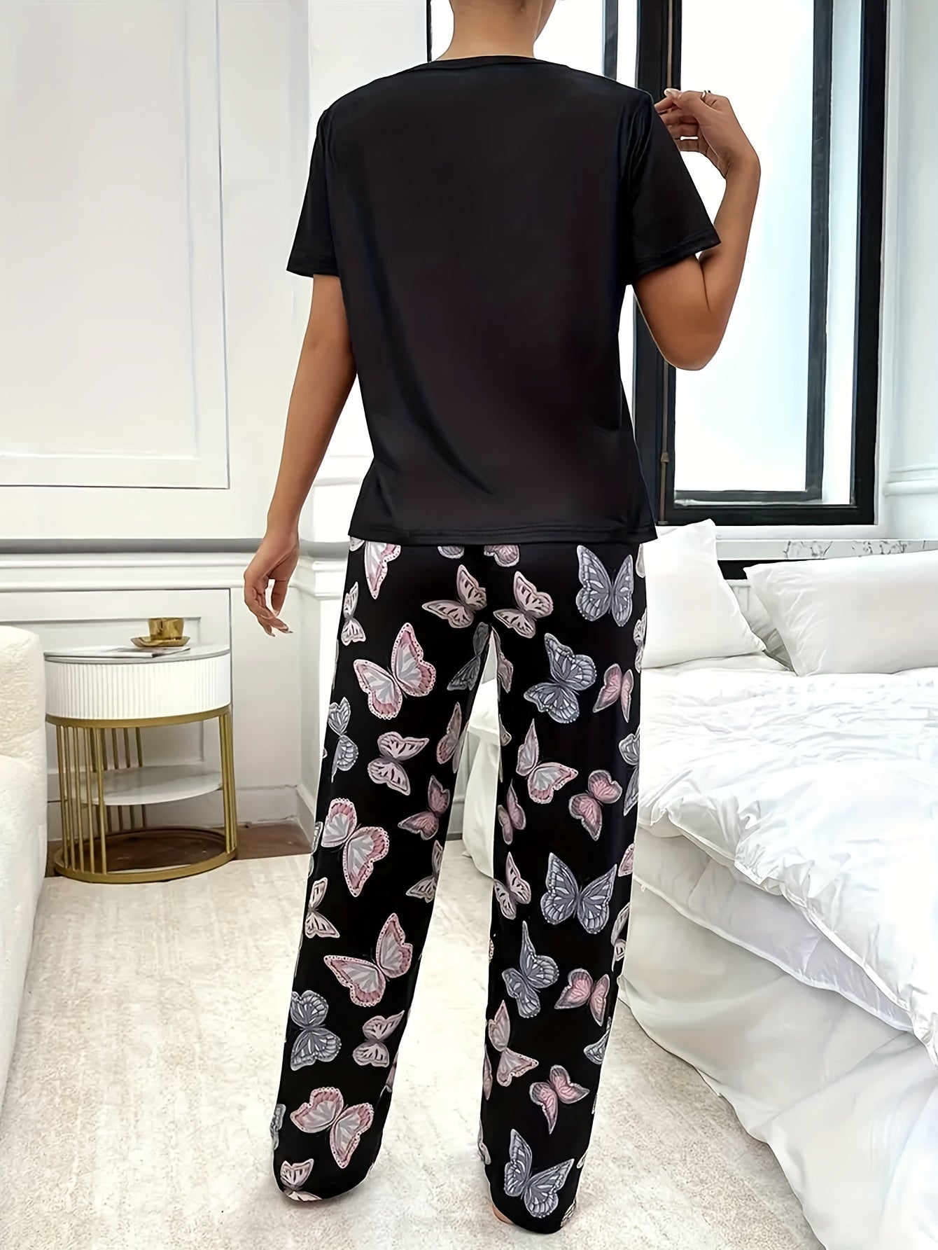 Valenzora | Legend Butterfly Print Nightwear Set
