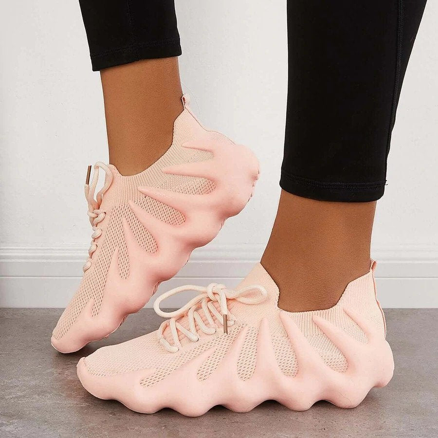 Strana – Einzigartige, stilvolle Sneaker