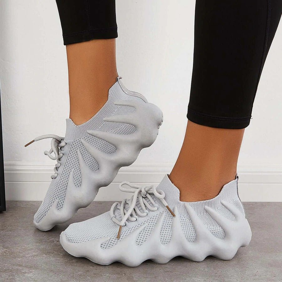 Strana – Einzigartige, stilvolle Sneaker