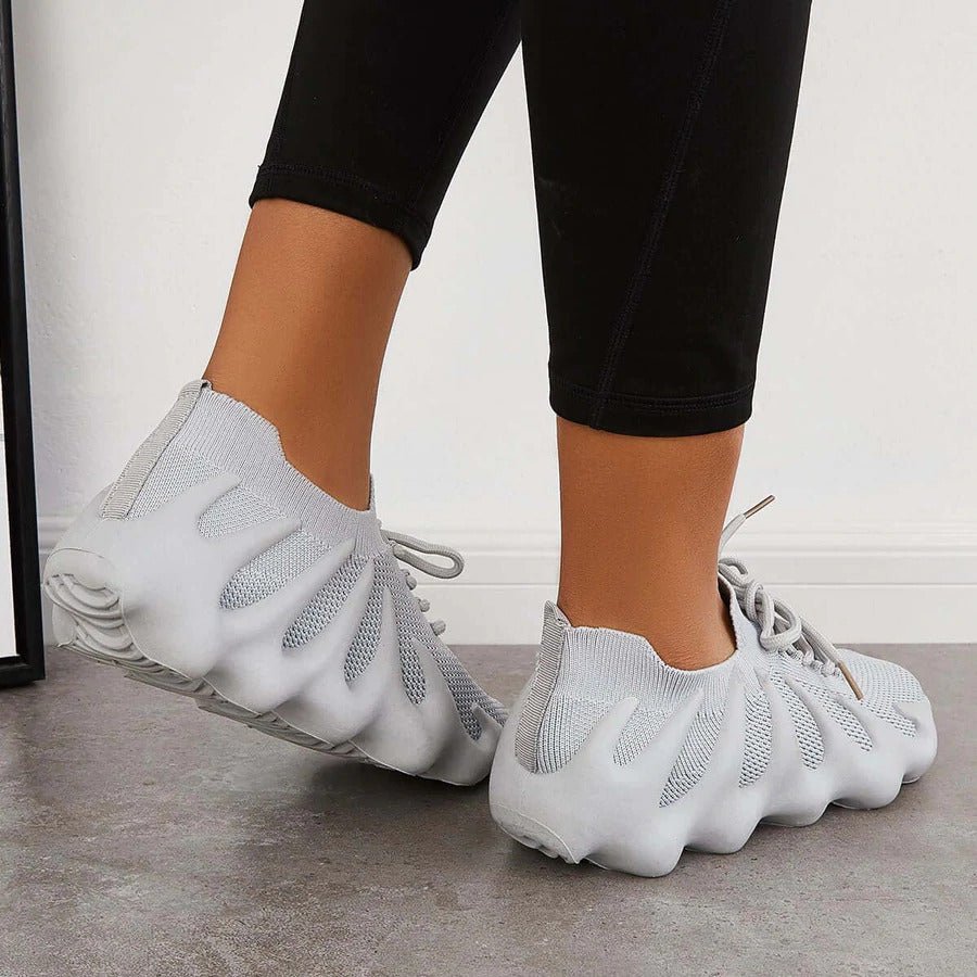 Strana – Einzigartige, stilvolle Sneaker