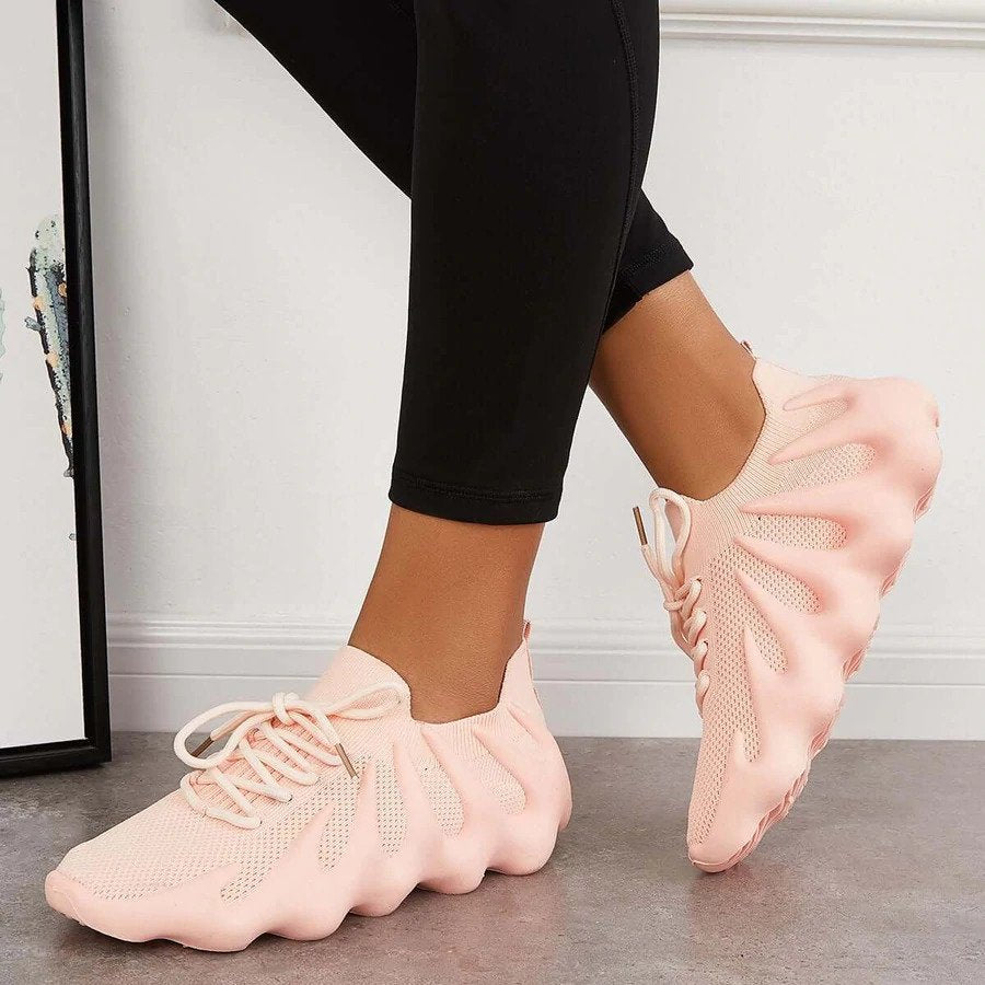 Strana – Einzigartige, stilvolle Sneaker