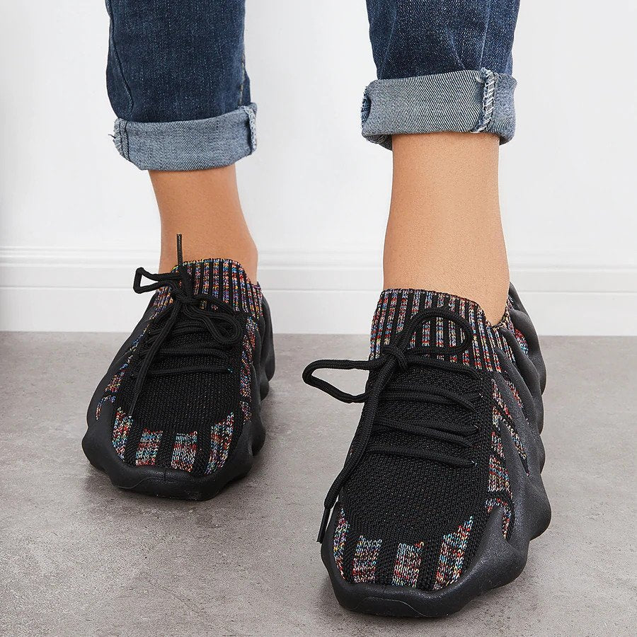 Strana – Einzigartige, stilvolle Sneaker