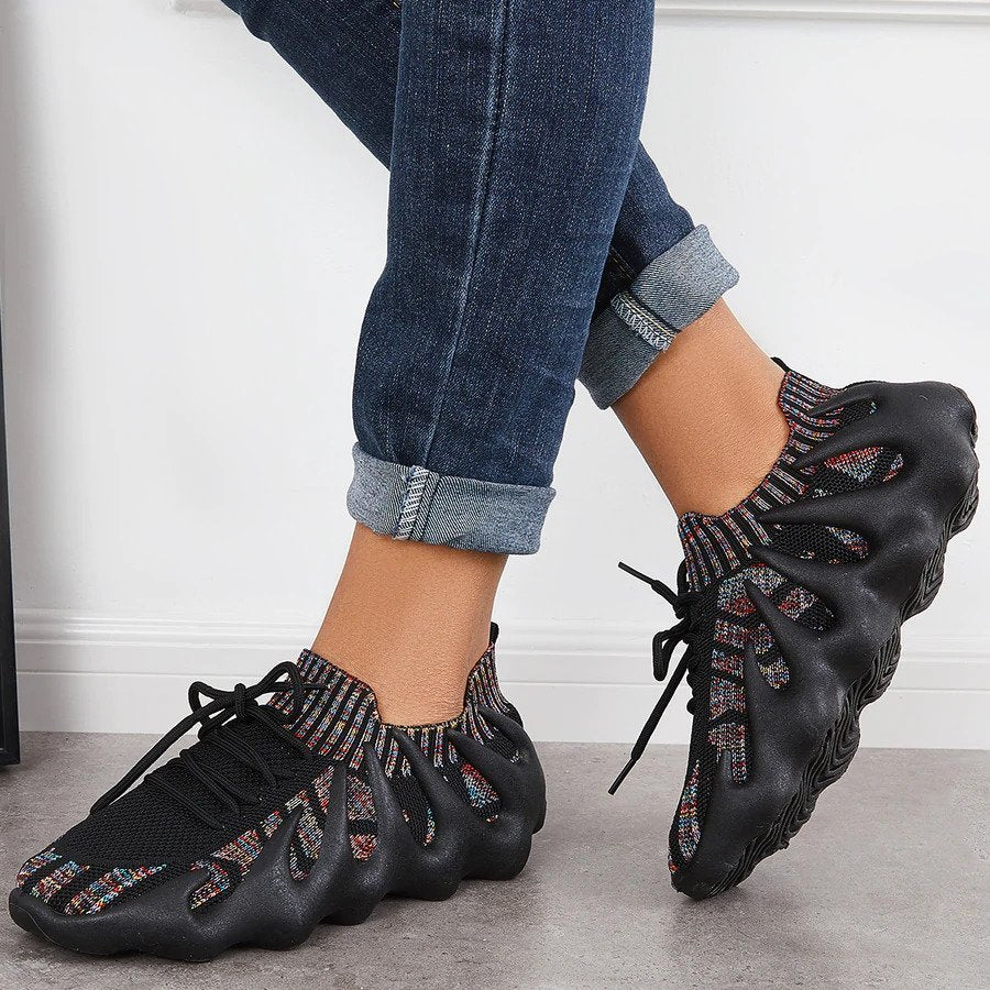 Strana – Einzigartige, stilvolle Sneaker