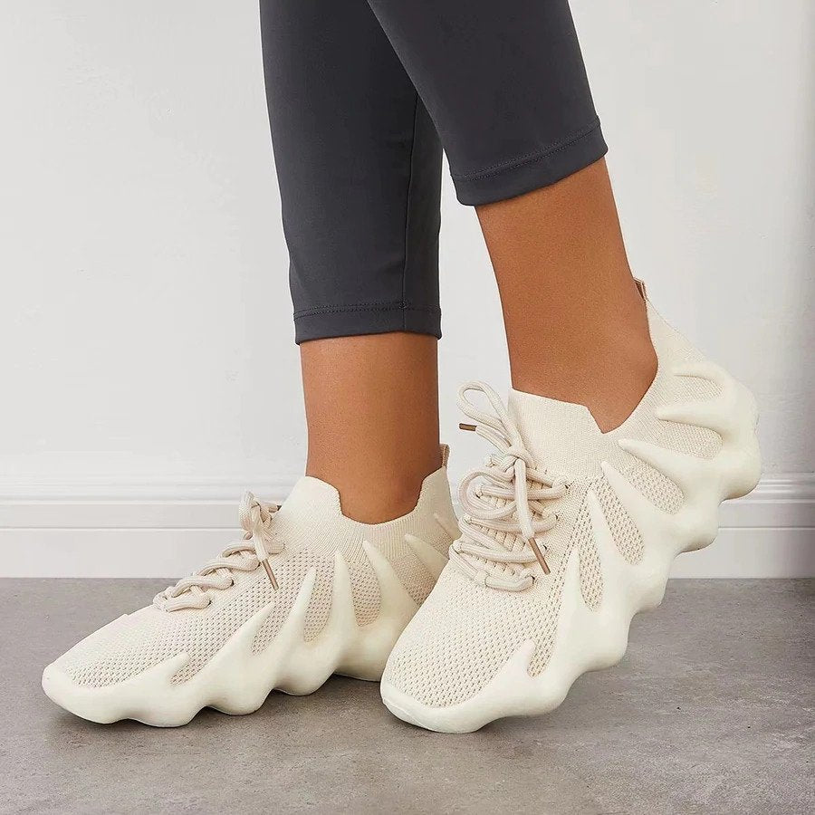 Strana – Einzigartige, stilvolle Sneaker