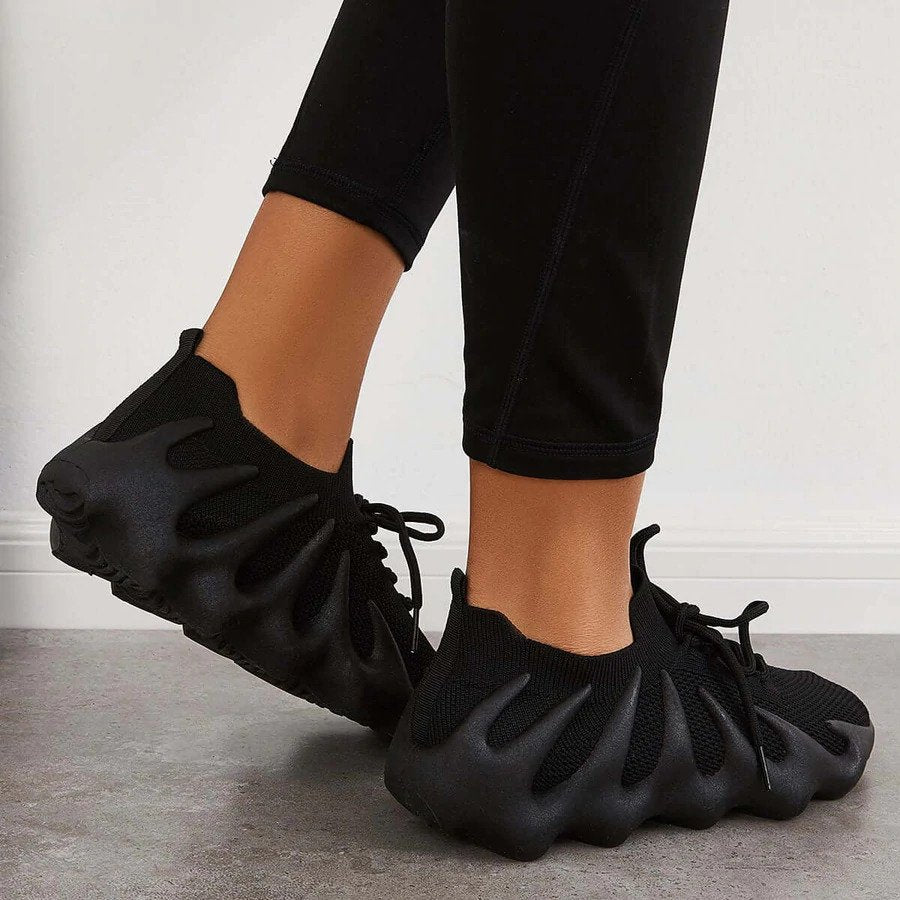 Strana – Einzigartige, stilvolle Sneaker