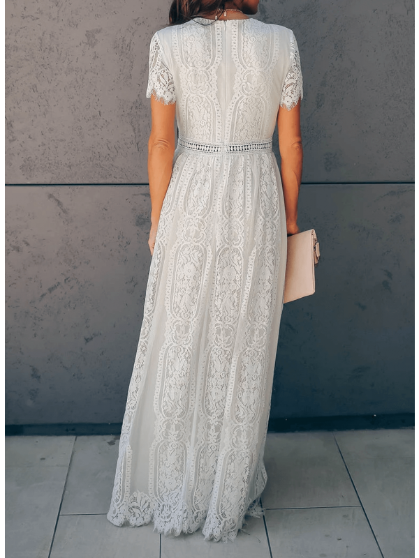 Valenzora | Long lace dress with short sleeves and V-neck