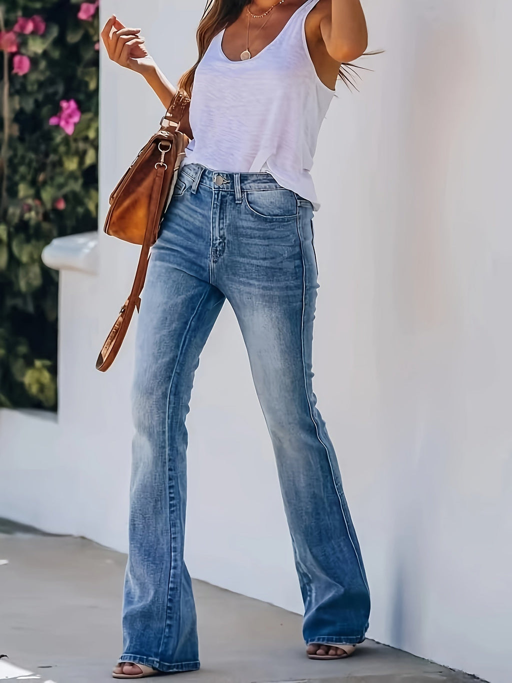 Valenzora | High-Waist Schlagjeans für einen trendigen Look