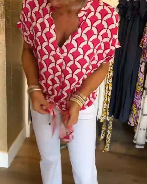 Stella | Casual printed top with V-neck