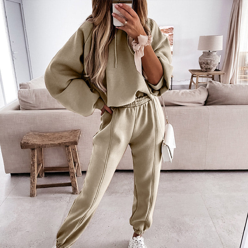 Valenzora | Comfortable 2-Piece Luxury Jogging Suit for Women