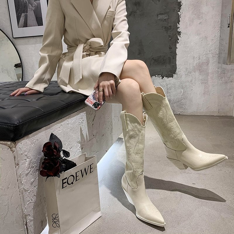 Valenzora | Bequeme Wildlederstiefel für Damen