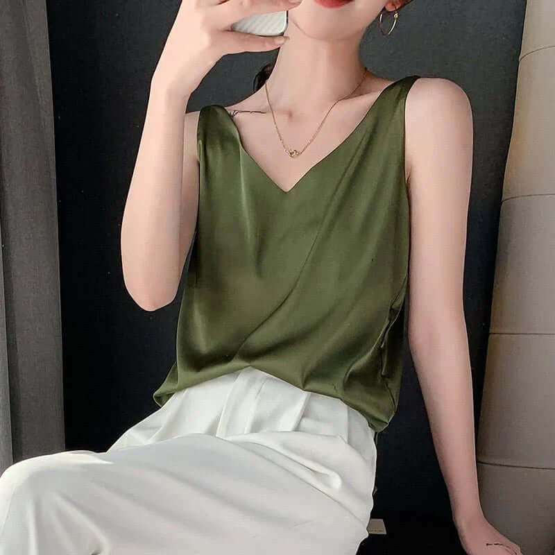 Valenzora | Silky soft tank top for women