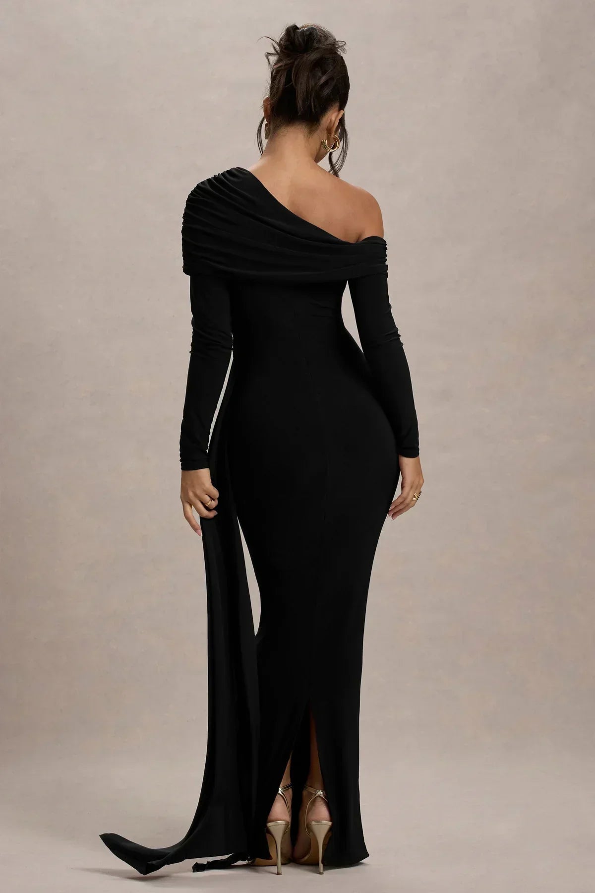 Valenzora | Plissiertes Maxikleid mit Schuppenmuster