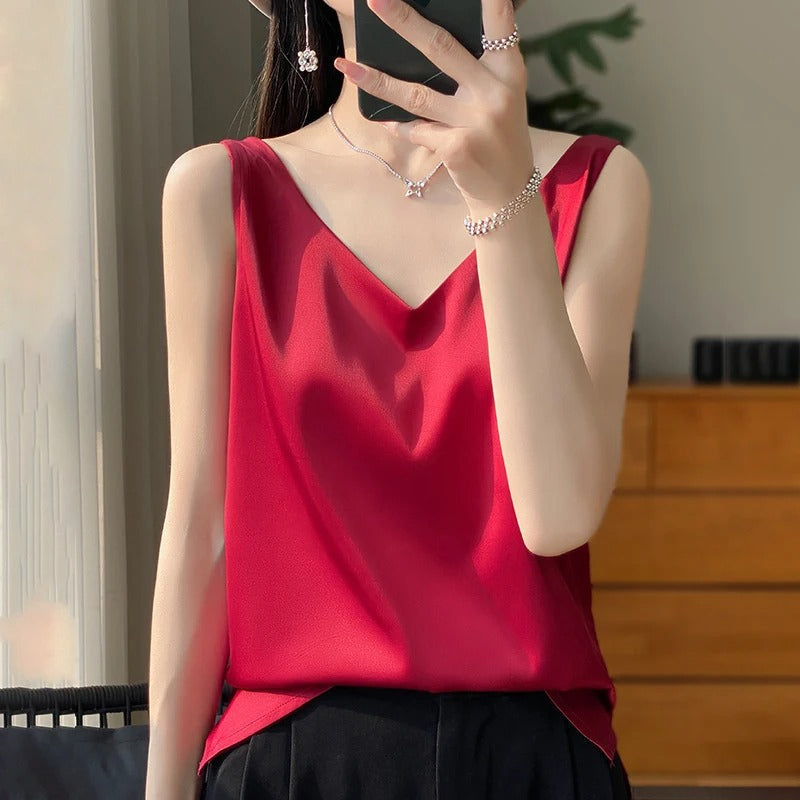 Valenzora | Sleeveless satin silk top