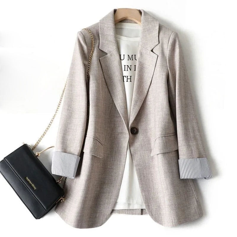 Valenzora | Elegant Blazer Design