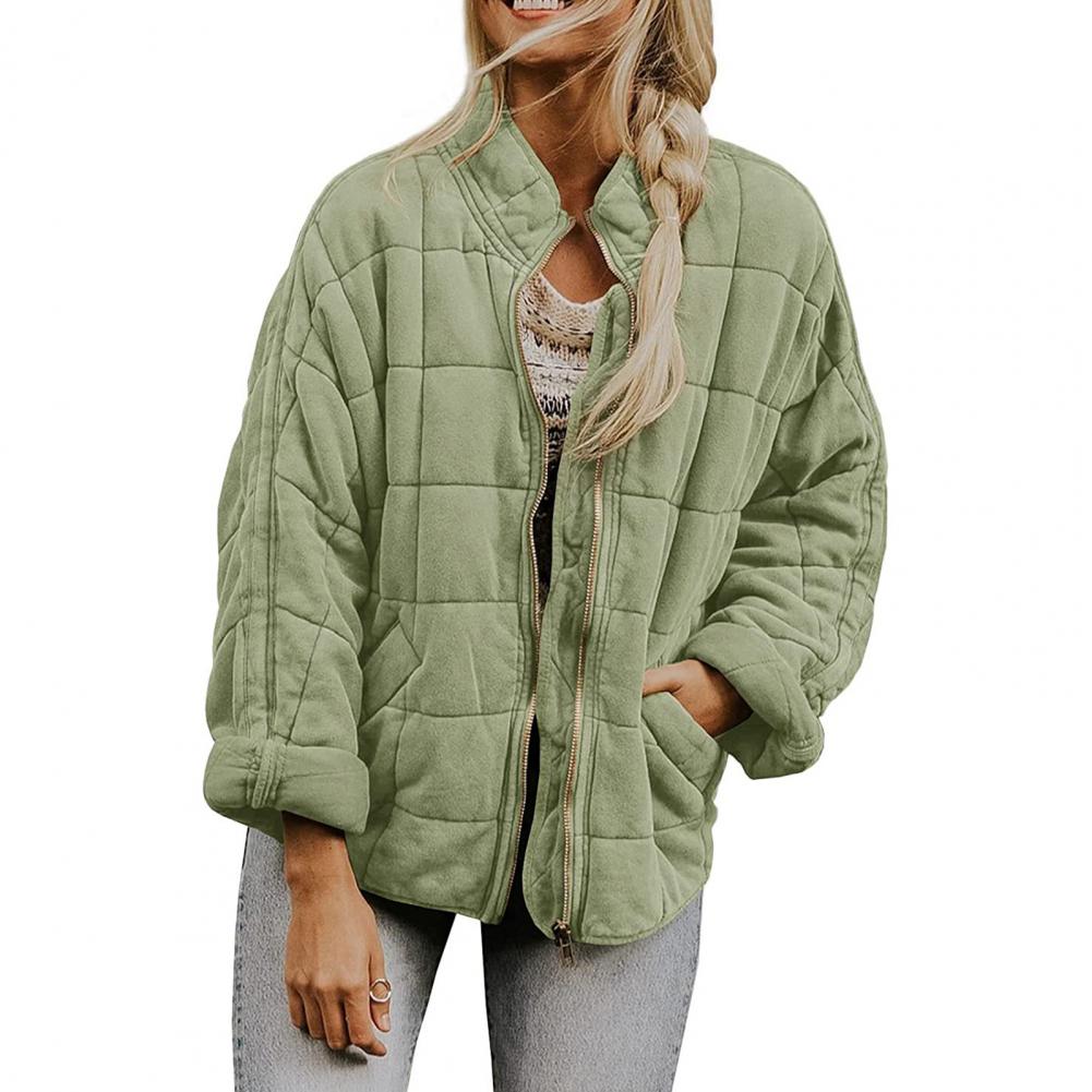 Valenzora – Anmutige und warme Streetwear-Jacke