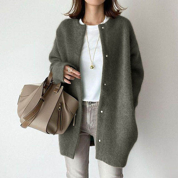 eine modische Jacke