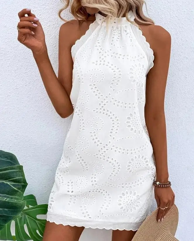 Valenzora | sleeveless lace dress