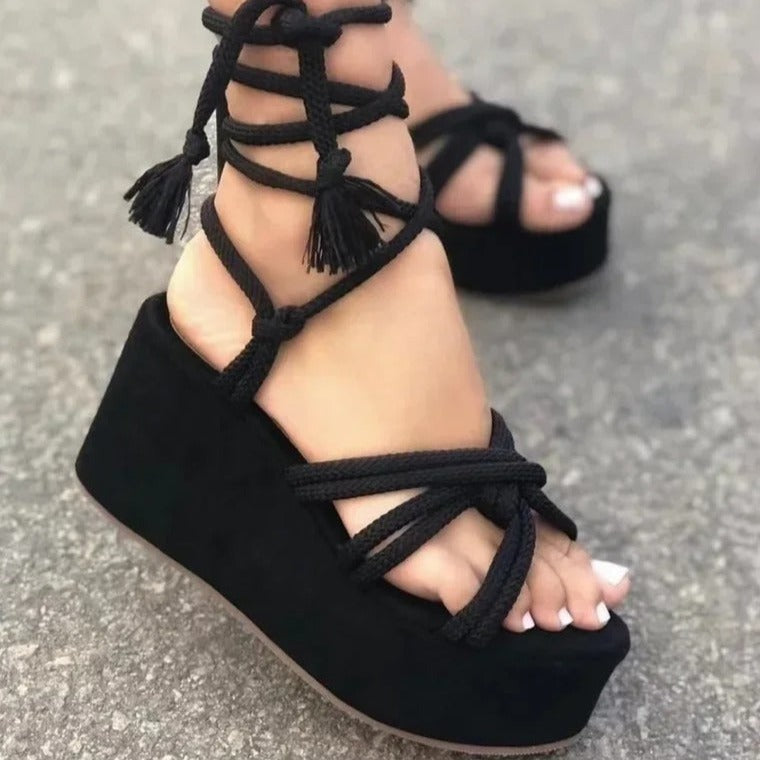 Valenzora | Elegante Keilsandalen
