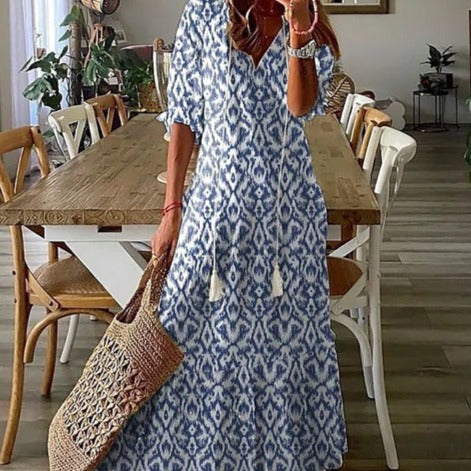 Valenzora | Maxikleid mit halben Ärmeln und V-Ausschnitt mit Blumenmuster