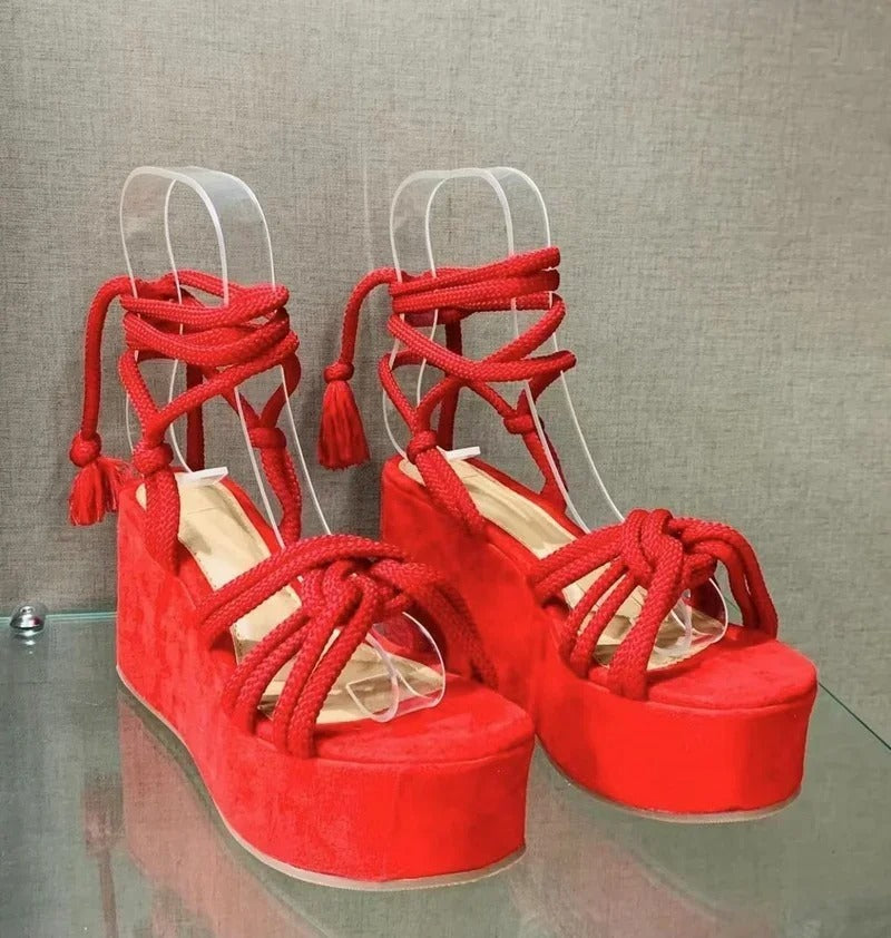 Valenzora | Elegante Keilsandalen