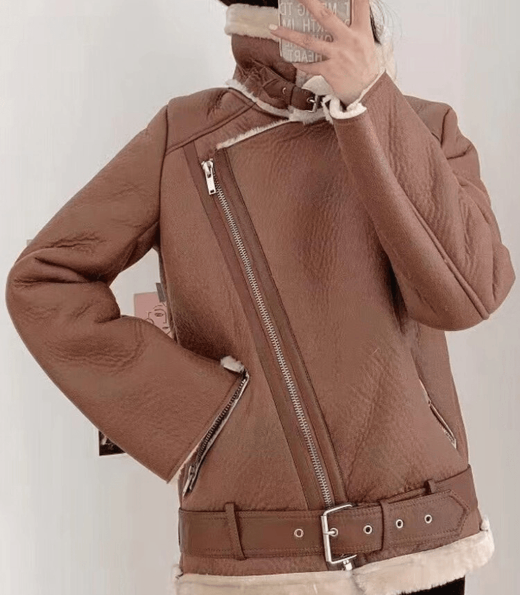 Valenzora Winter Chic - Elegant leather winter coat for women