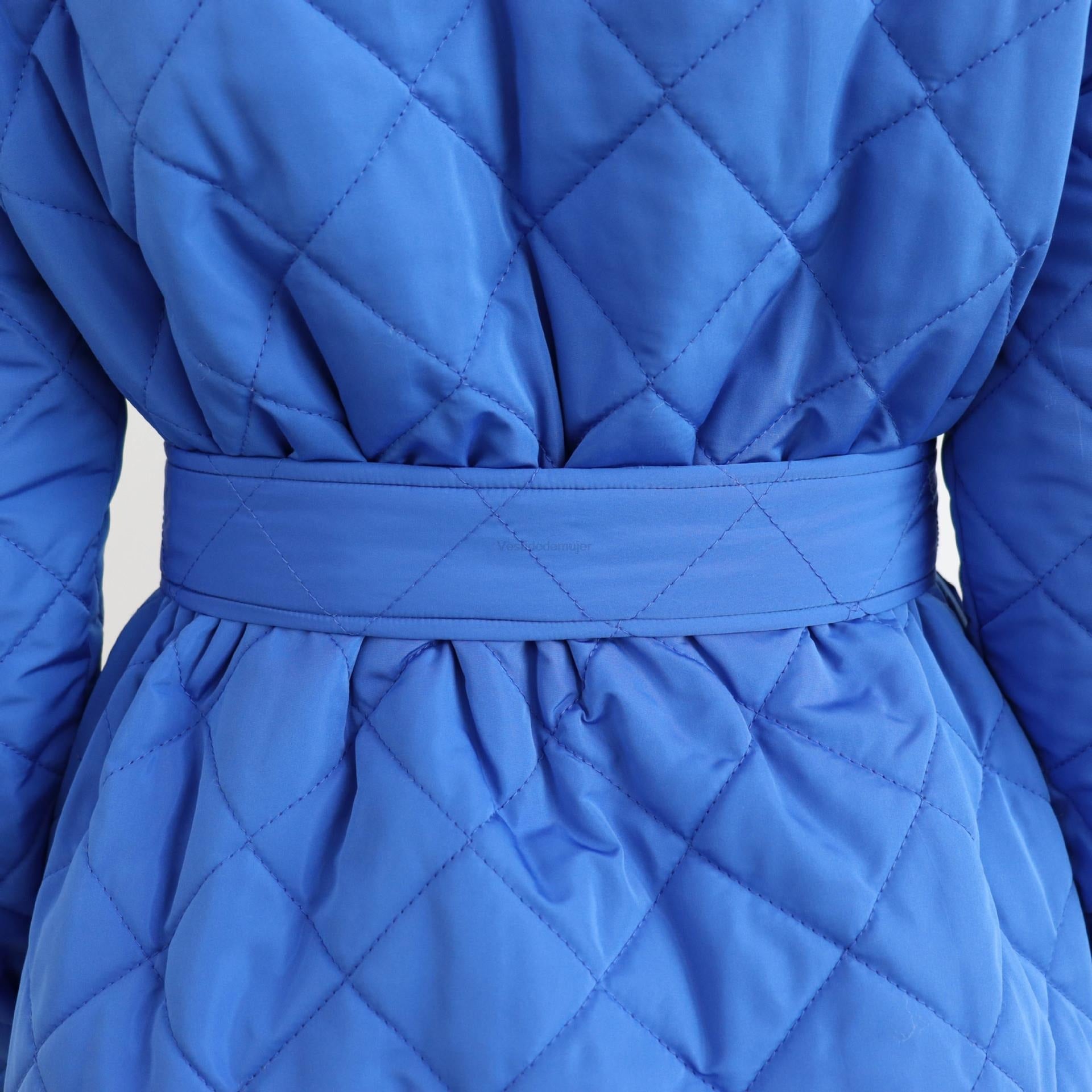 Valenzora | Gefütterter Trenchcoat für Damen für die Saison 2023