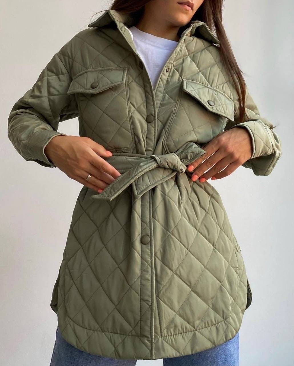Valenzora | Gefütterter Trenchcoat für Damen für die Saison 2023