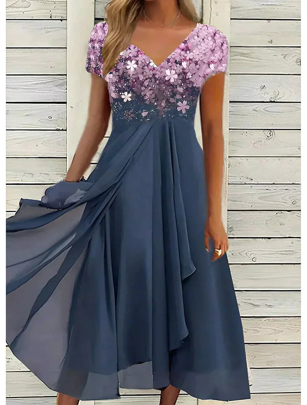Valenzora | Elegantes Midikleid mit floraler Spitze