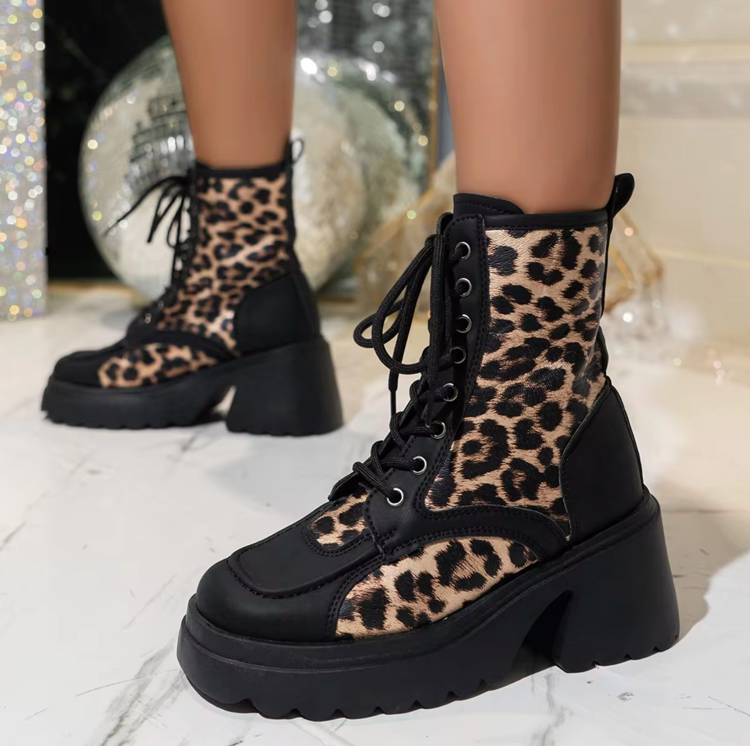 Valenzora | High-quality boots with chunky heels