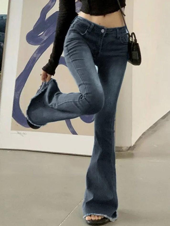 Valenzora | Jeans mit niedriger Taille, Waschung und Schlag
