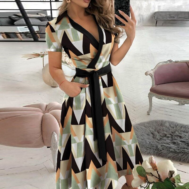 Valenzora A-Linien-Bindekleid
