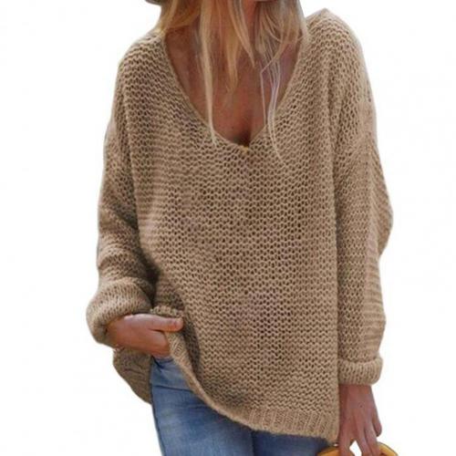 Long-sleeved knit top