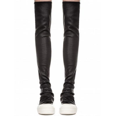 Valenzora | Flache Stiefel für Damen