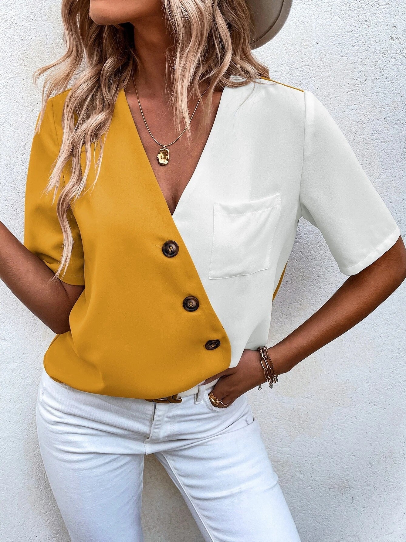 Valenzora | Damen V-Ausschnitt Knopfleiste T-Shirt, Kontrastfarben, kurzärmeliges T-Shirt
