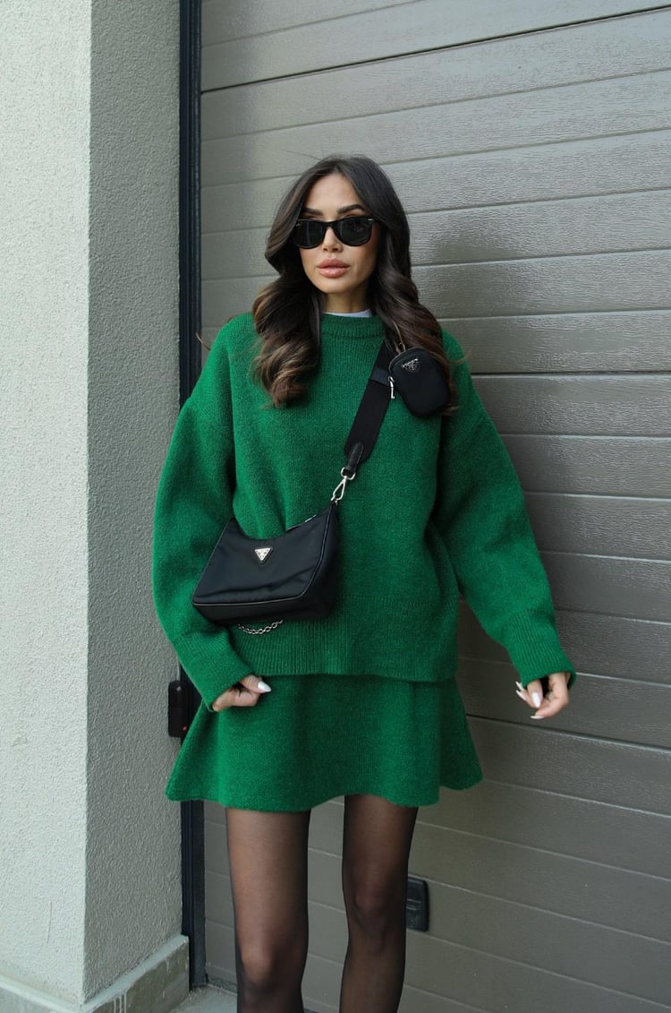 Valenzora | 1-piece knitwear set - women's sweater and skirt with a relaxed fit