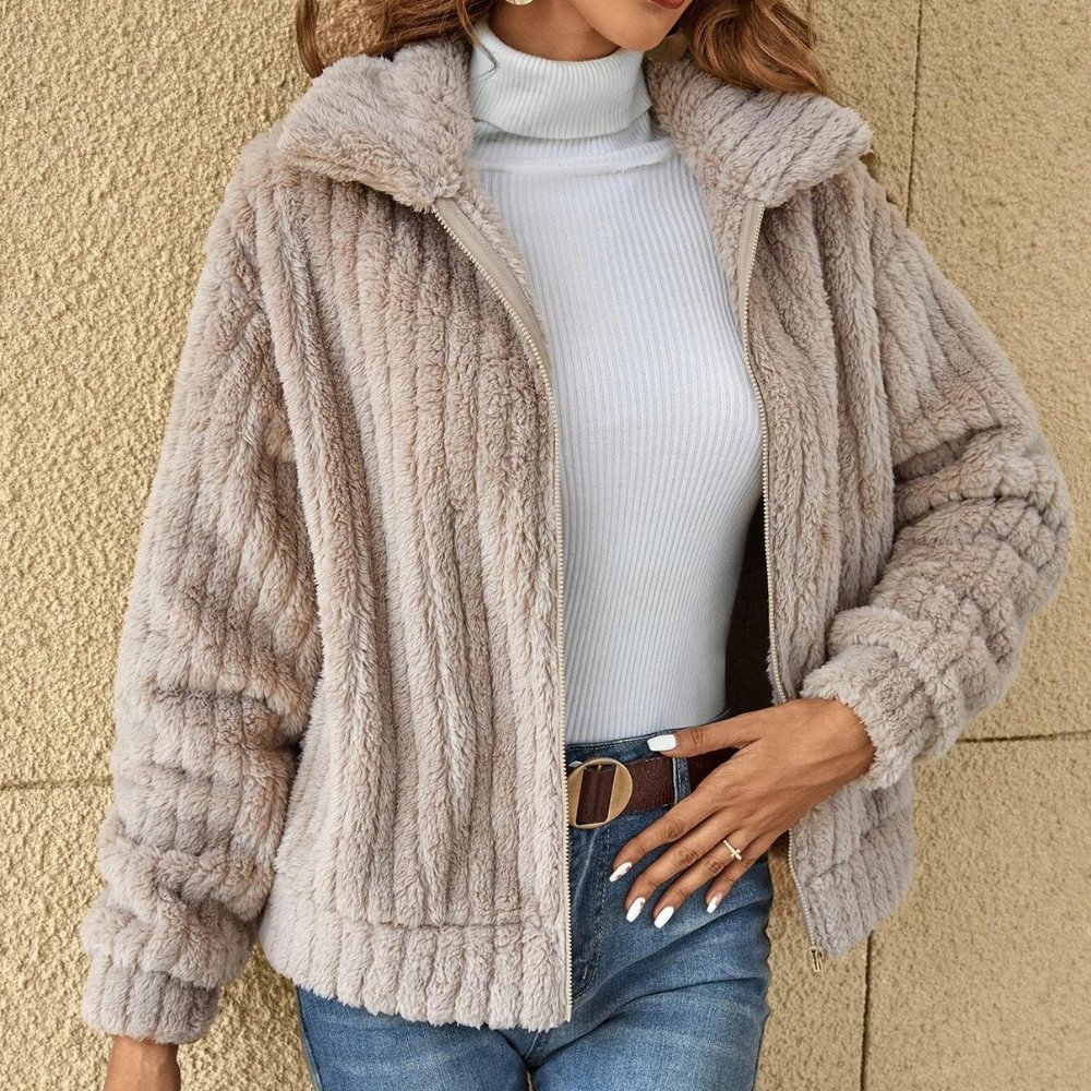 Valenzora | Soft and stylish down jacket for women